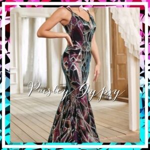 Stunning Abstract Shimmering Strappy Back Fit and Flare Evening Gown